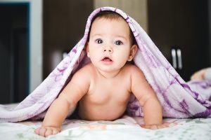 Lee más sobre el artículo El olfato y el olor del bebé